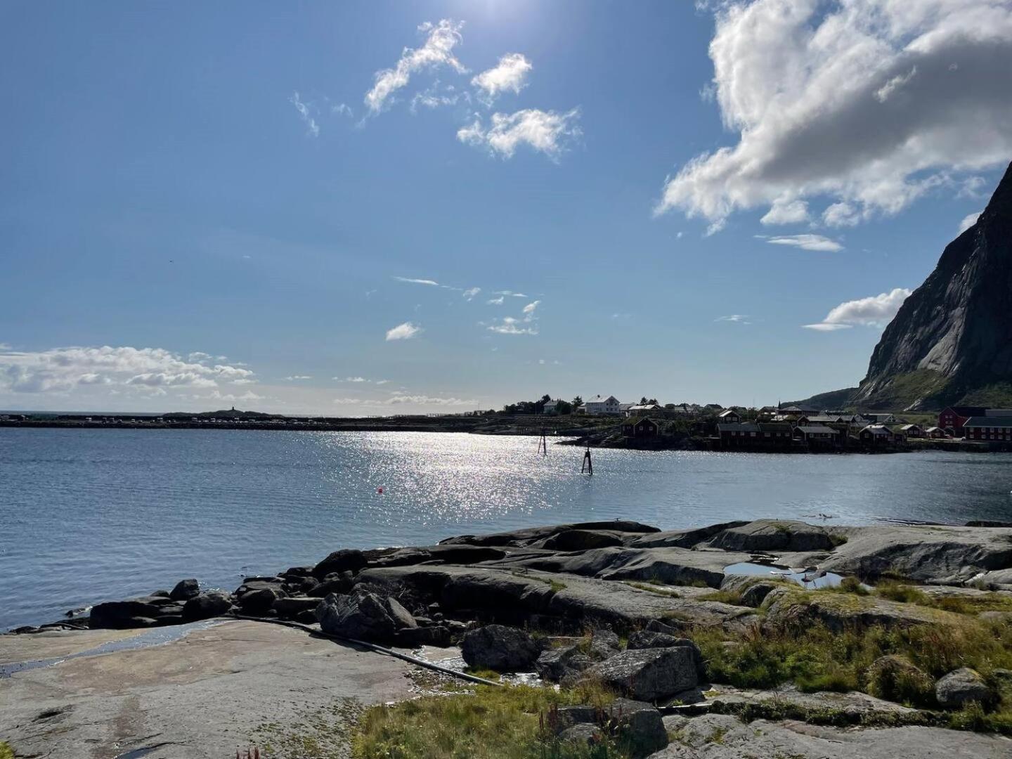 Nordlandshus Ved Havet Pa Reine, Lofoten Екстериор снимка